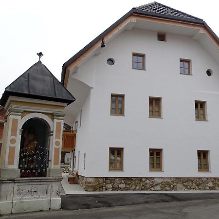 Apartmaji Pri Marodnu Bohinj Esterno foto