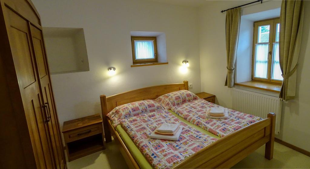 Apartmaji Pri Marodnu Bohinj Esterno foto