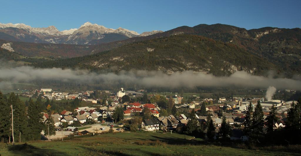 Appartamento Apartmaji Pri Marodnu Bohinj Esterno foto