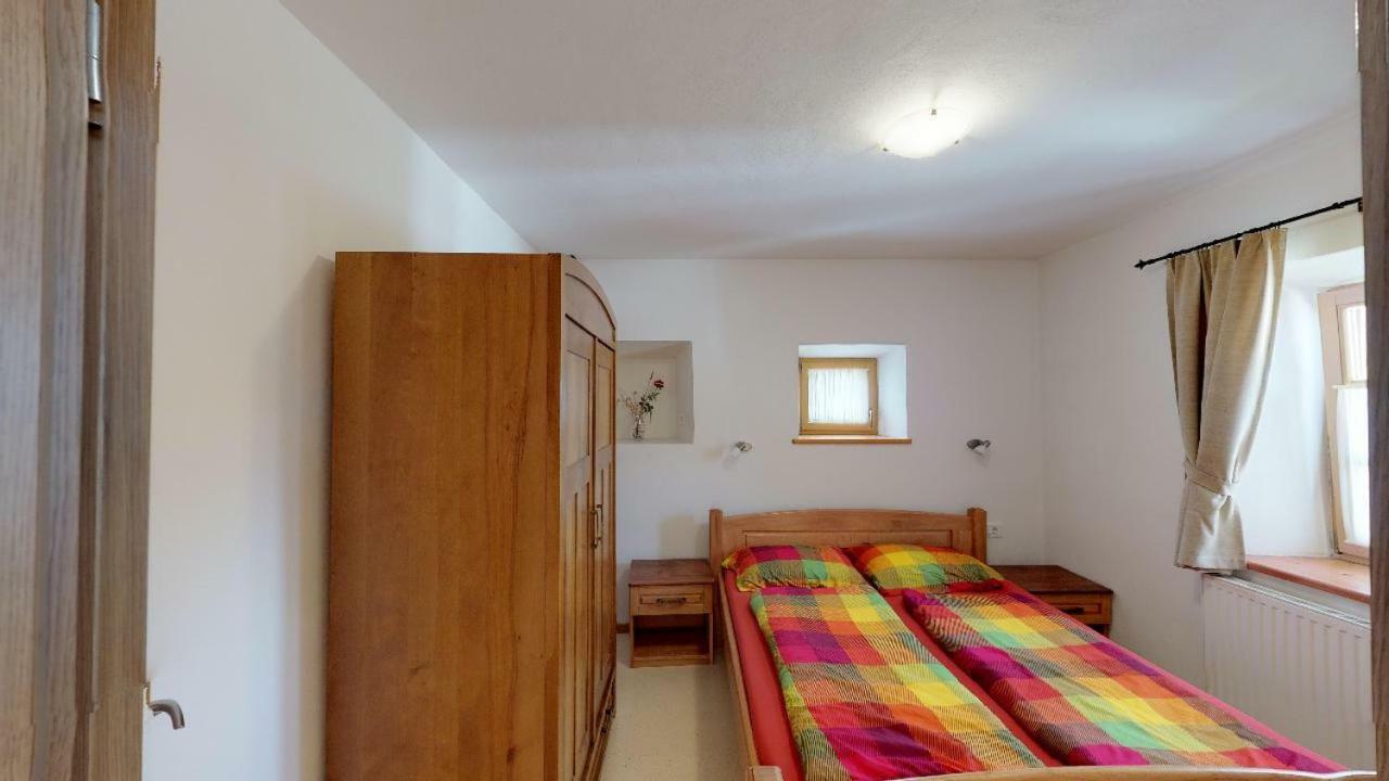 Appartamento Apartmaji Pri Marodnu Bohinj Esterno foto