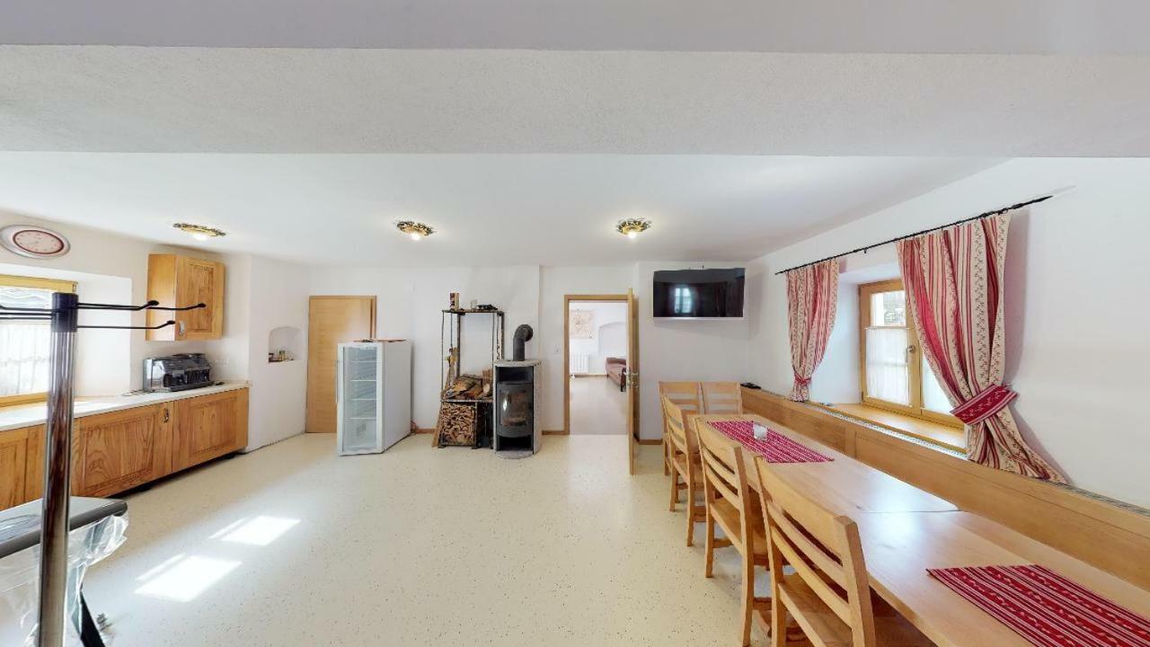 Appartamento Apartmaji Pri Marodnu Bohinj Esterno foto