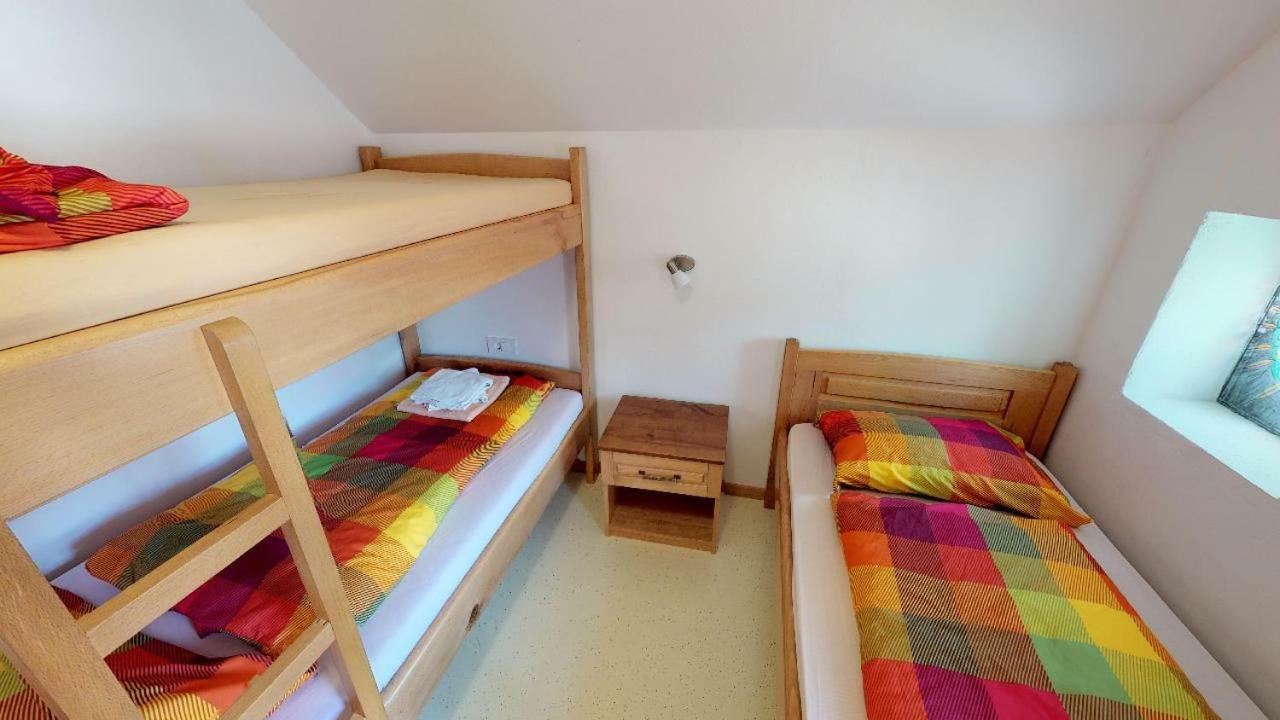 Appartamento Apartmaji Pri Marodnu Bohinj Esterno foto