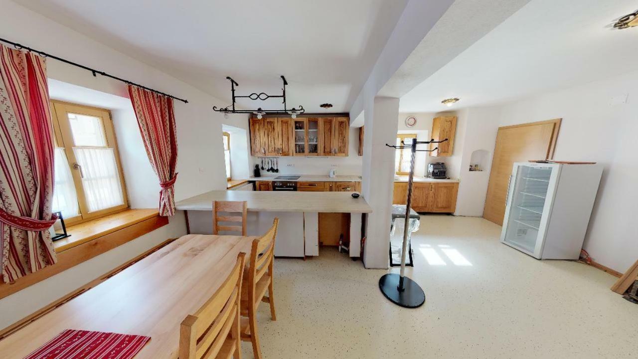 Appartamento Apartmaji Pri Marodnu Bohinj Esterno foto