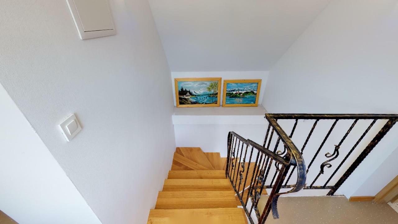 Appartamento Apartmaji Pri Marodnu Bohinj Esterno foto